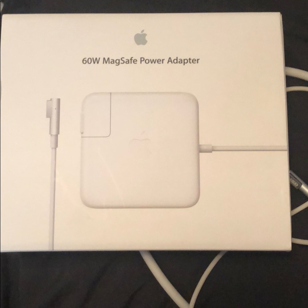 60 Watt MagSafe Power Adapter for mac book pro